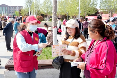 共建健康家園，共享綠色生活——祥符區第一人民醫院愛國衛生月義診暨環保咨詢活動紀實